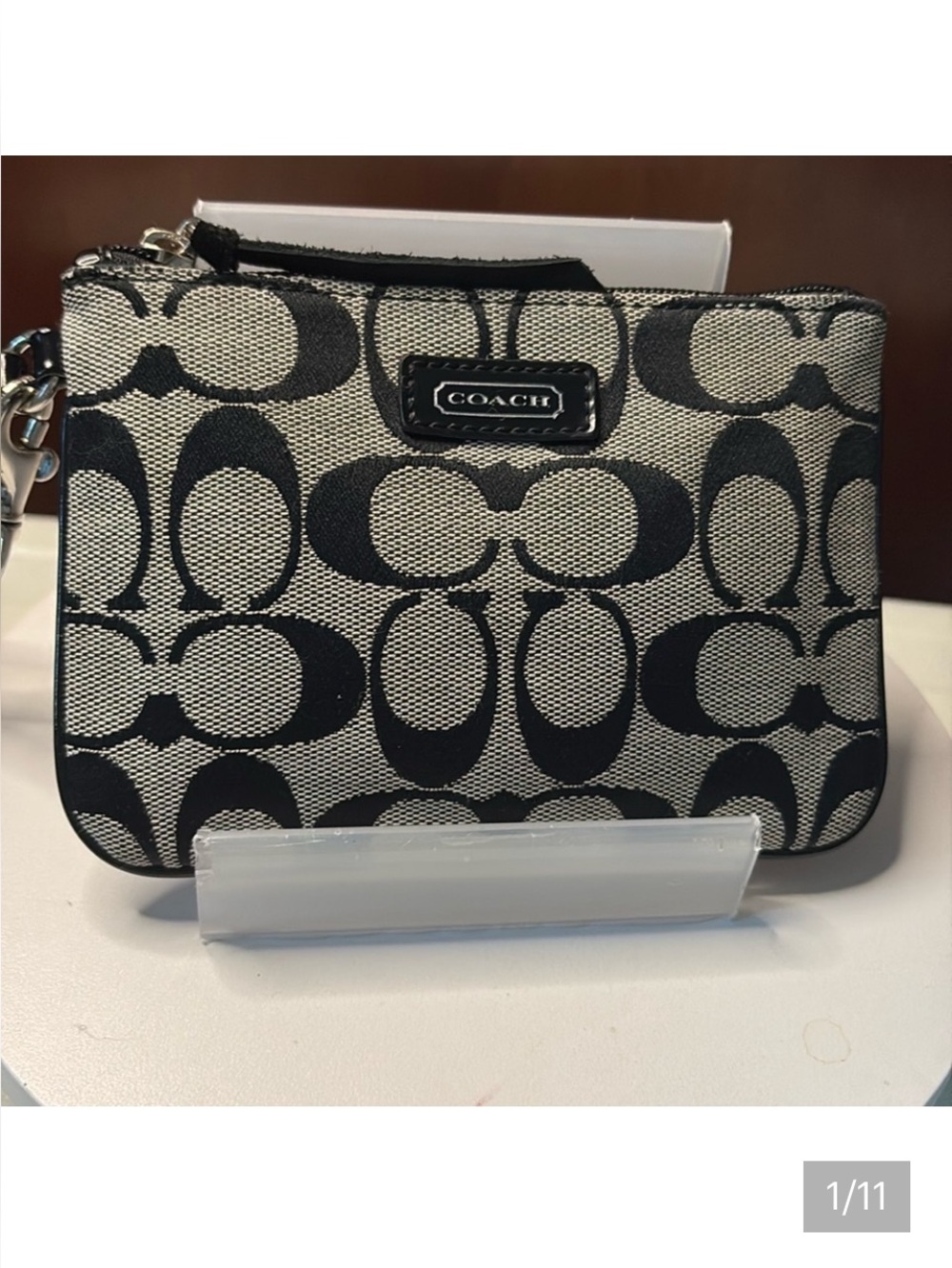 Coach Wristlet Pouch Signature Canvas/Black Patent And Smooth Leather Excelle
